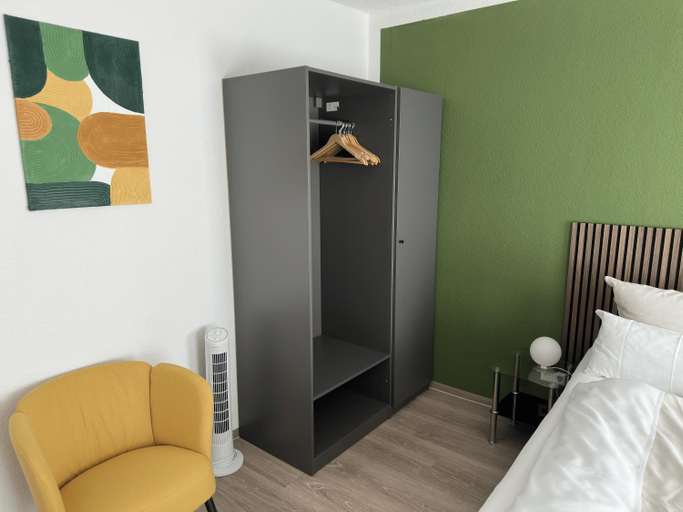 Bedroom 2, Hotel Johann, Warendorf