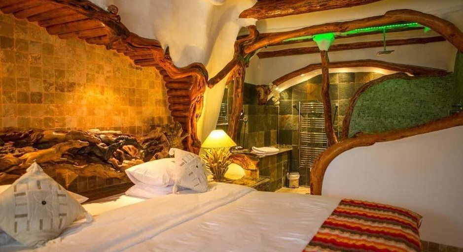 Bedroom 2, Domaine de Piscia, Corse-du-Sud