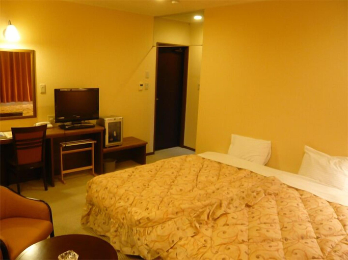 Bedroom 4, Il Regalo, Kitashiobara