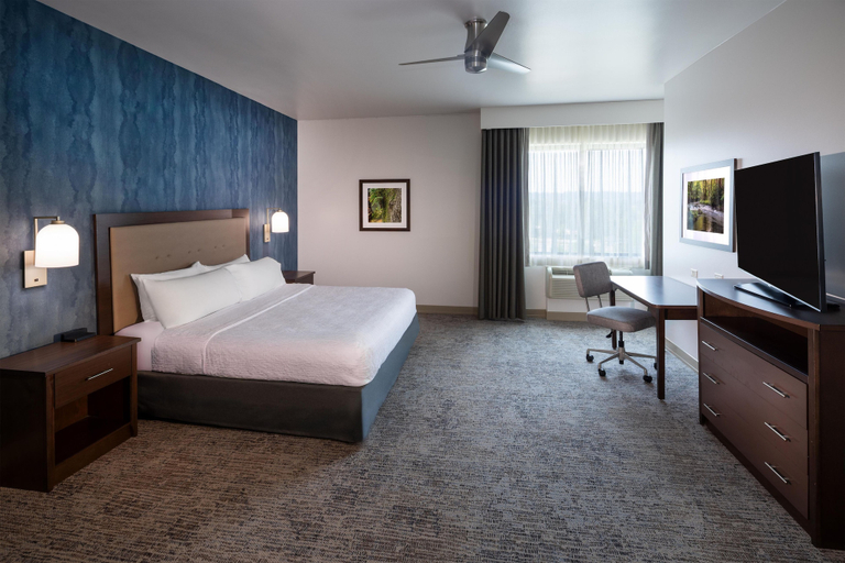 Bedroom 4, Homewood Suites by Hilton Seattle-Issaquah, King