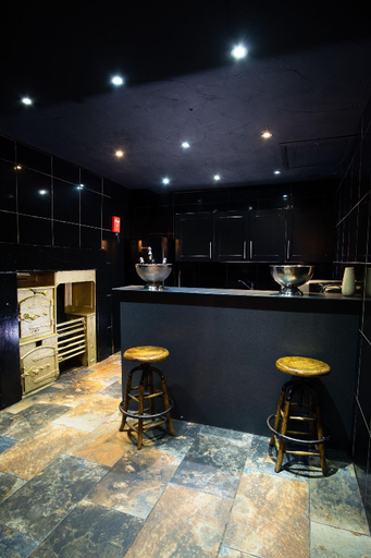 Food & Drinks 5, Signature Living Bold Street, Sefton