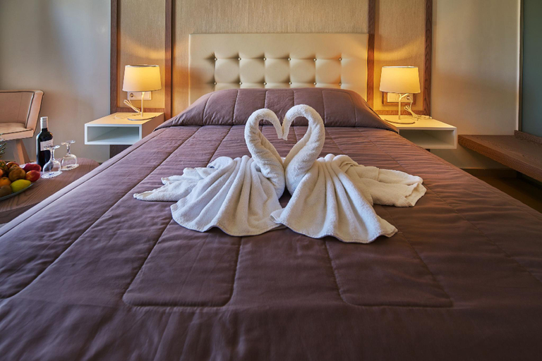 Bedroom 3, Eva Bay Hotel On The Beach - Adults Only, Crete