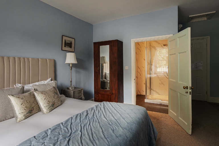 Bedroom 2, The Oakhill Inn, Somerset