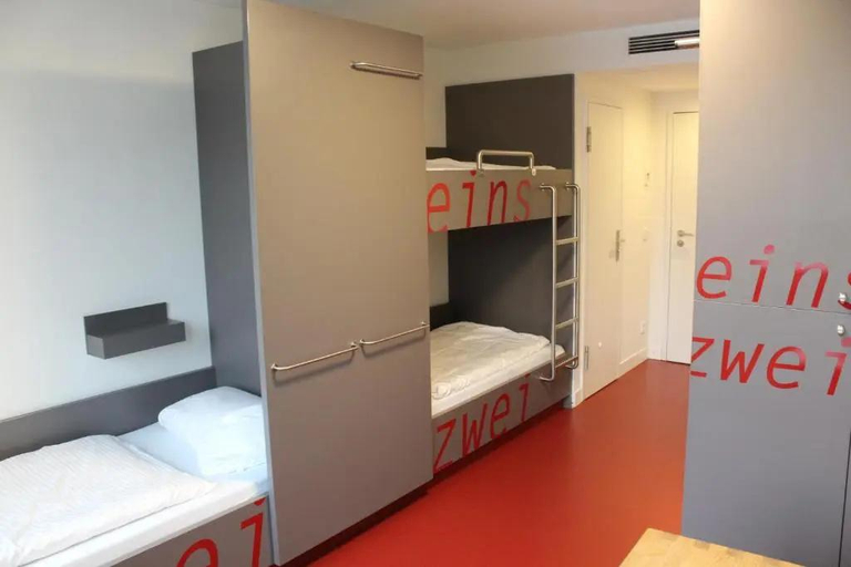 Bedroom 2, CVJM Jugendhotel Munchen, München