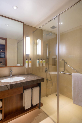 Bathroom 5, Club Mahindra Assonora - Goa , North Goa