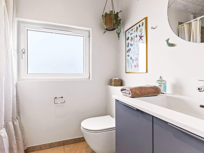 Bathroom 5, 5 Star Holiday Home in Glesborg, Norddjurs