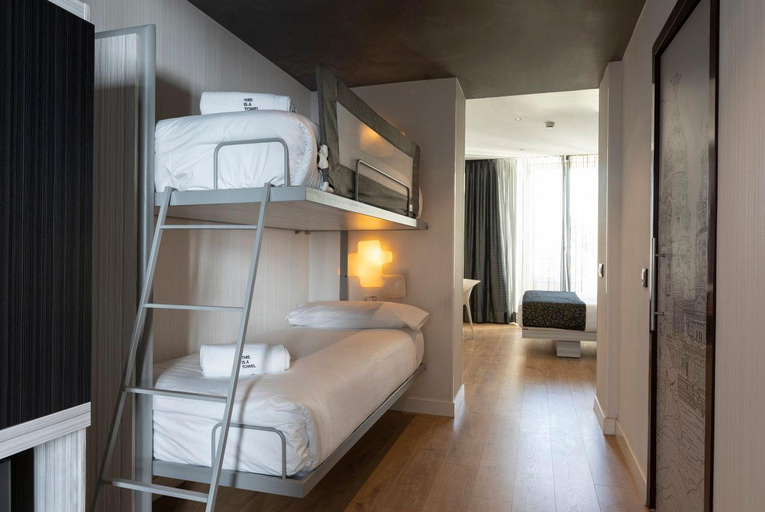 Bedroom 2, Hostal Santa Barbara, Madrid