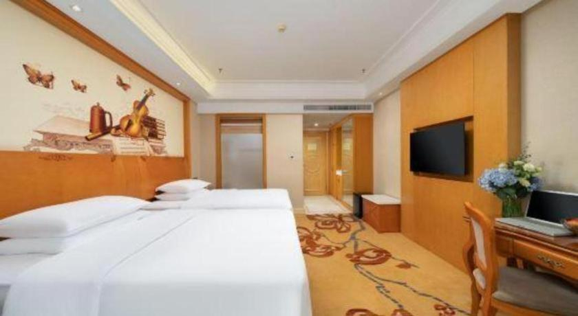 Bedroom 2, Vienna Hotel Nanning Anji Wanda 33rd Middle School Metro Station, Nanning