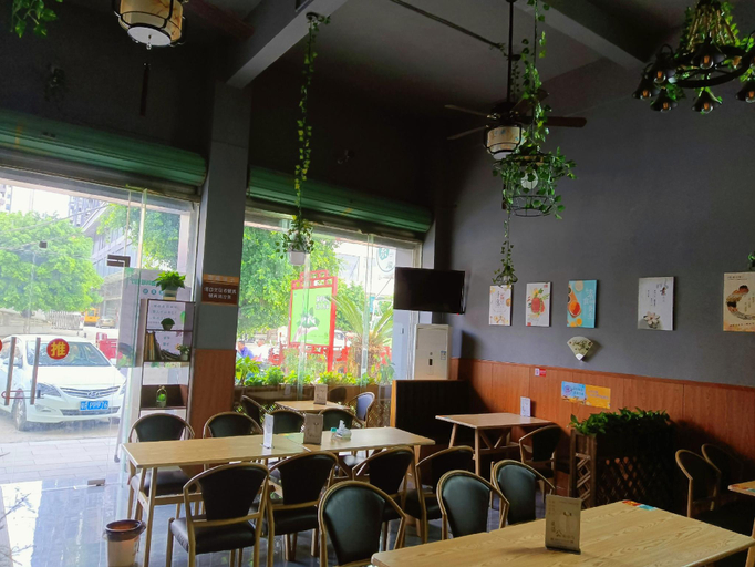 Food & Drinks 4, City Comfort Inn Qingyuan Longtang Light Rail Changlong, Qingyuan