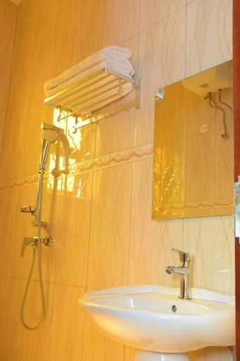 Bathroom, Day 2 Day Prime Hotel, Kampala