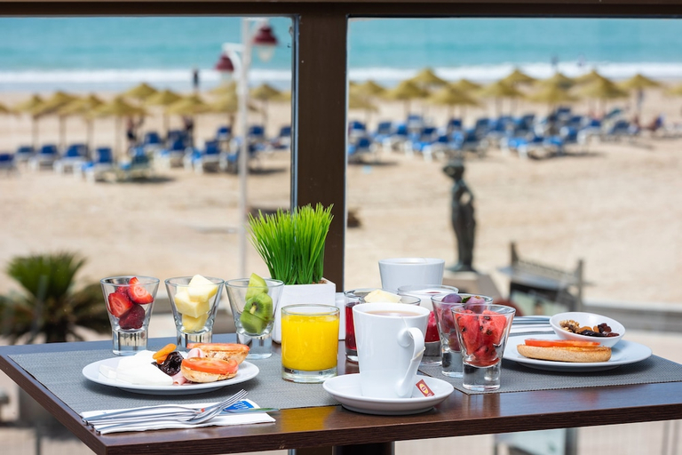 Food & Drinks 5, Hotel Cadiz Paseo Del Mar Affiliated By Melia, Cádiz