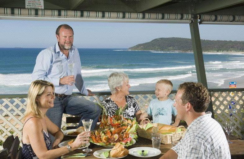 Food & Drinks, NRMA Toowoon Bay Holiday Park, Wyong - South and West