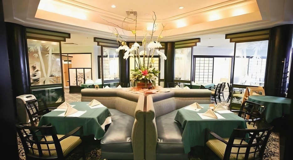 Food & Drinks 5, Oxford Palace Hotel, Los Angeles