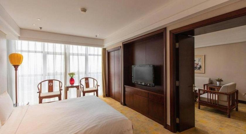 Bedroom 2, Broadcasting Tower Beijing Hotel, Beijing