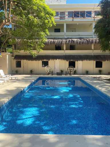 Pool 4, MK Hotel Beach, Cozumel