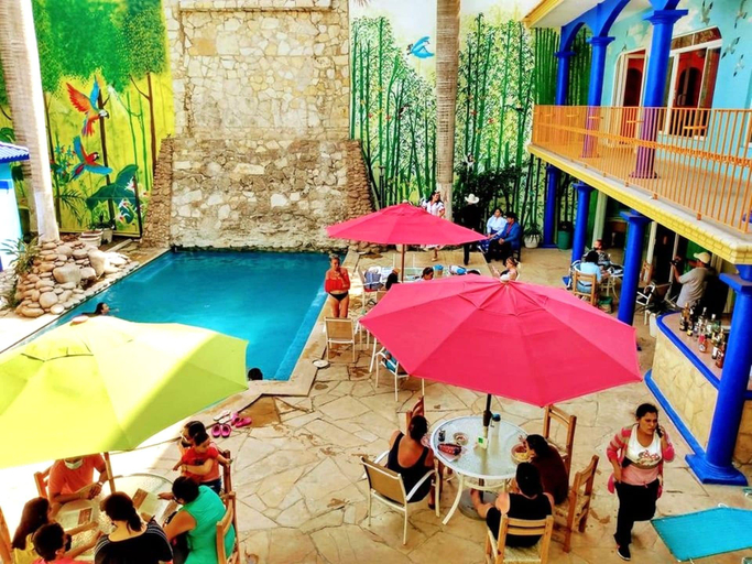 Restaurant 2, Hotel Esmeralda, Pueblo Viejo