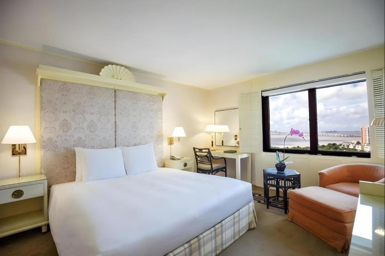Bedroom, Regency Art Hotel, Macao