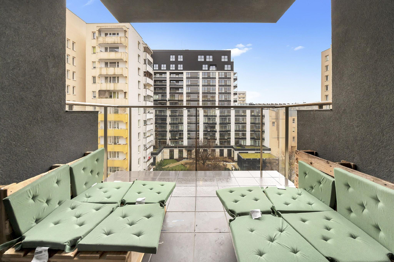 Exterior & Views 2, Lumina 4-room apartment in Center, Warsaw