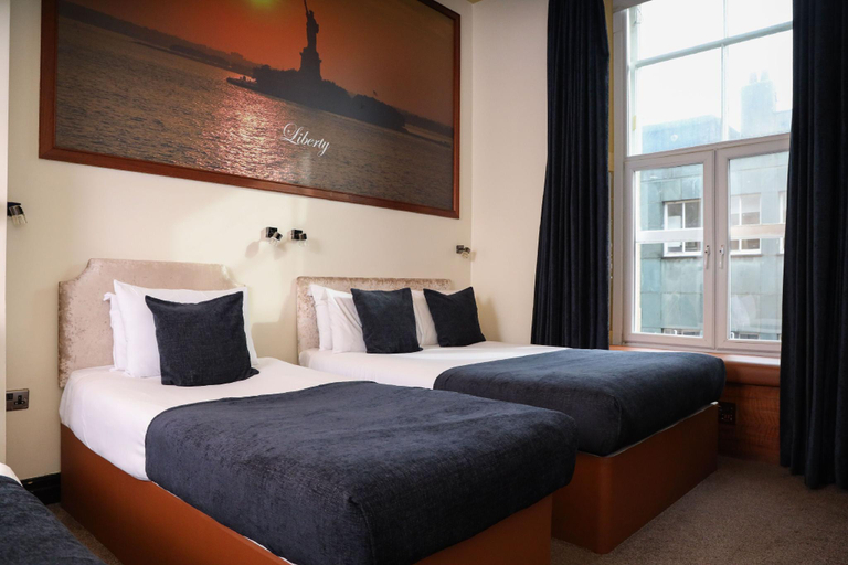 Bedroom 3, Signature Living Bold Street, Sefton