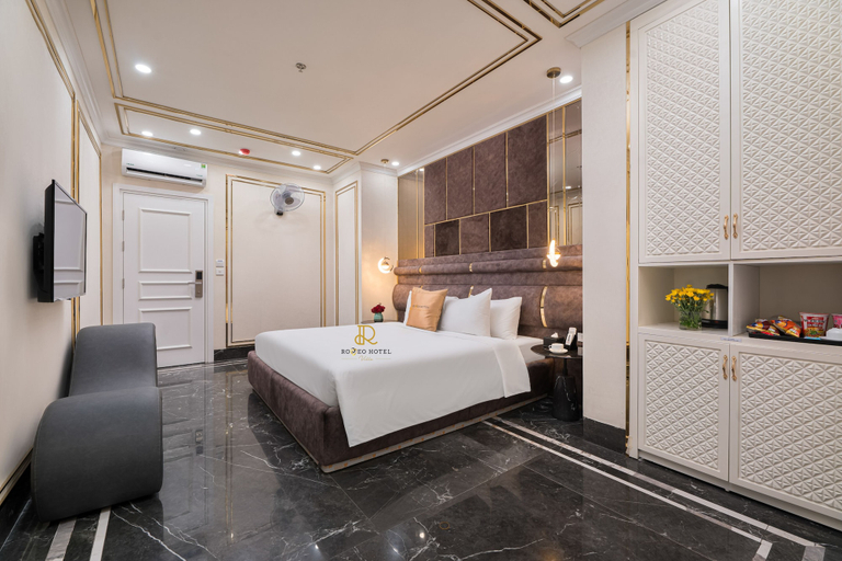 Room 5, Romeo Hotel Ngoai Giao Doan, Từ Liêm