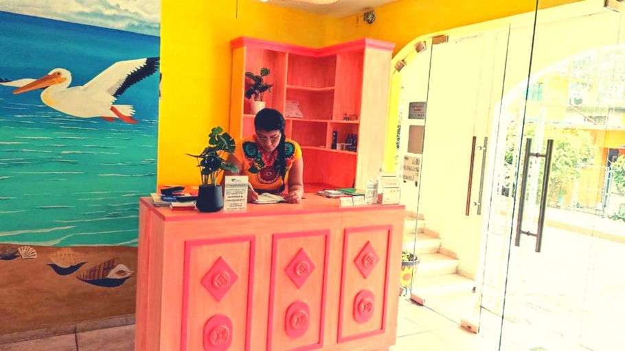 Restaurant 5, Hotel Esmeralda, Pueblo Viejo