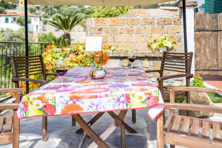 Food & Drinks, Holiday Homes in Pompeiana 40829, Imperia