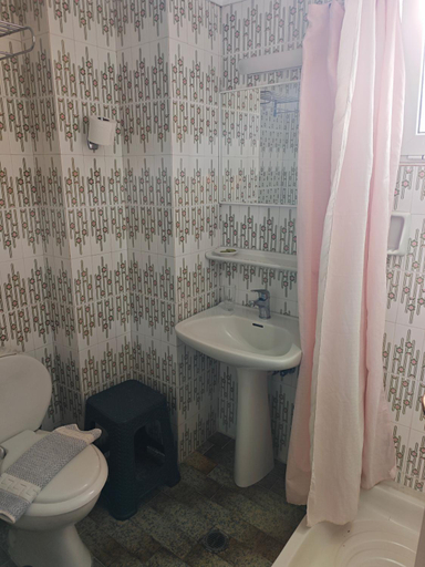 Bathroom 4, Karis Hotel, South Aegean