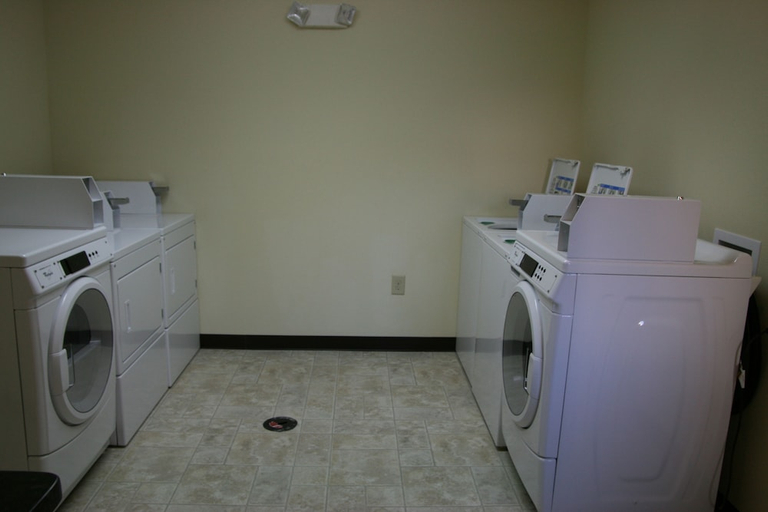Bathroom 3, Affordable Suites Fayetteville, Cumberland