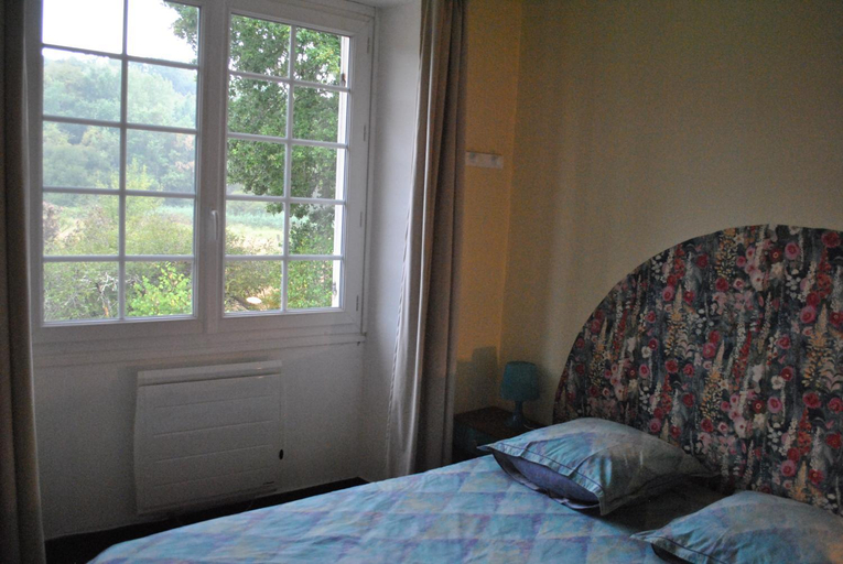 Bedroom 2, Moulin sous la Vergne, Charente