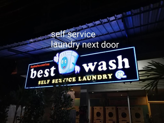 Exterior & Views, Chiangmai Gate Capsule Hostel, Muang Chiang Mai