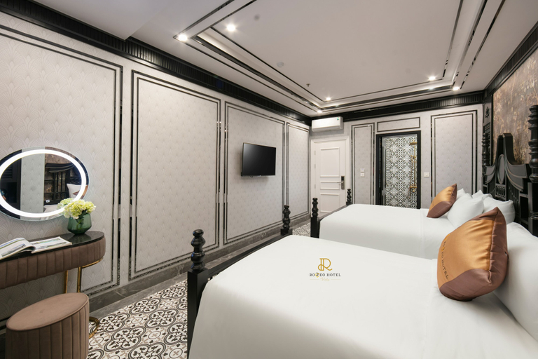 Room 4, Romeo Hotel Ngoai Giao Doan, Từ Liêm