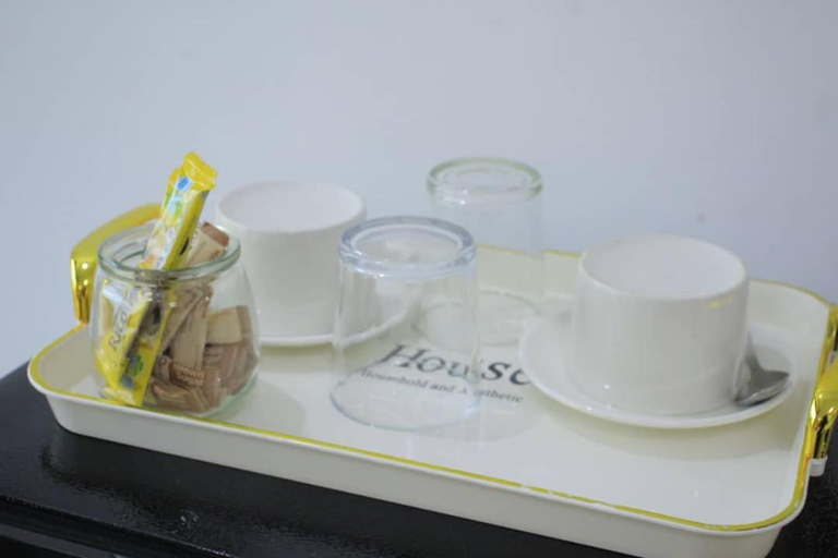 Food & Drinks 5, Rest & Digest, Serowe