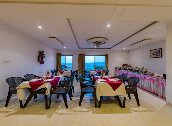 Food & Drinks 3, Hotel Mahabaleshwar Fragrance, Satara