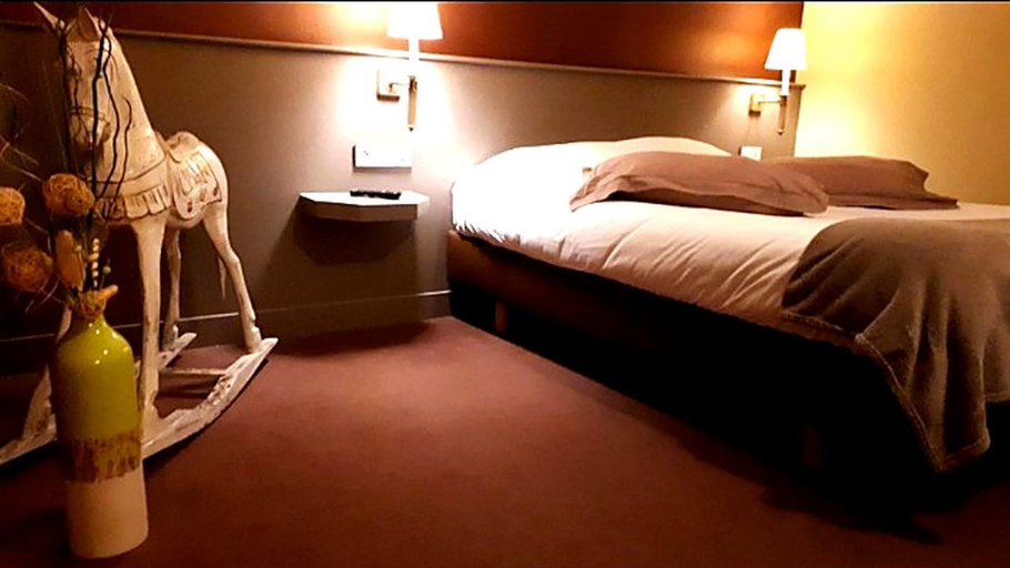 Bedroom 2, Hotel Restaurant L'Industrie, Pas-de-Calais