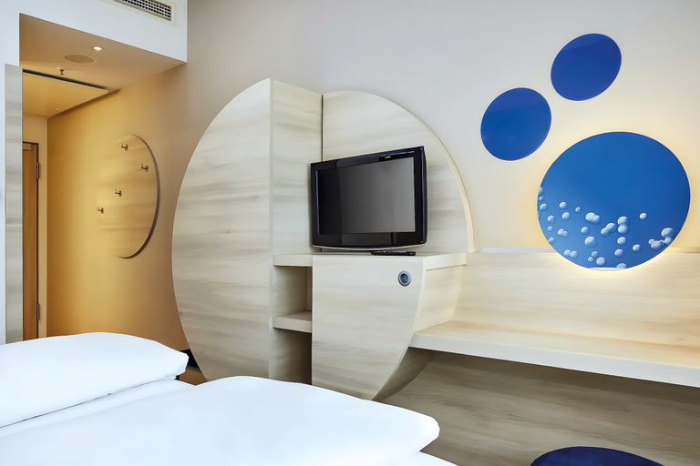 Bedroom 3, Leonardo Smart Hotel Berlin Alexanderplatz, Berlin