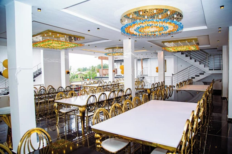 Dining 5, Winners Executive Stays and Events Lodge, Tema
