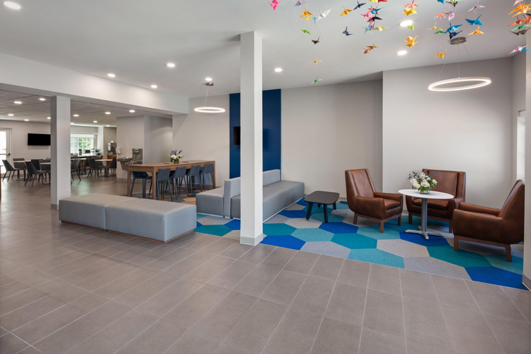 Public Area 2, Microtel Inn & Suites by Wyndham Kearney, Buffalo