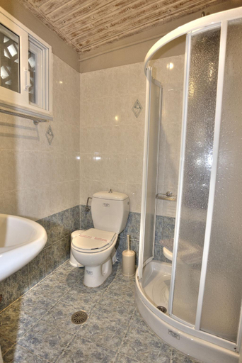 Bathroom 3, Venus Beach Hotel Nea Stira, Central Greece