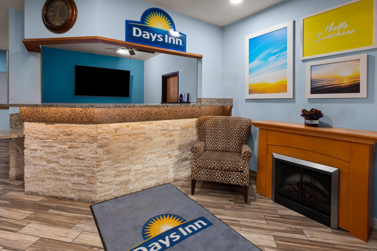 Public Area 2, Days Inn by Wyndham Mankato, Nicollet