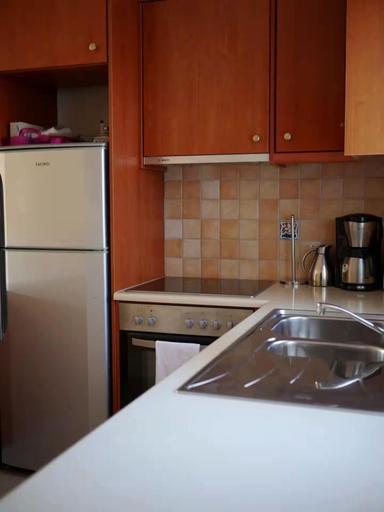 Others 5, Cassiopeia 1BR Apt on Beach with Pool, Crete
