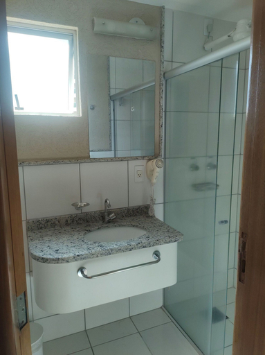 Bathroom 4, Golden Dolphin Grand Hotel via Roberto Imoveis, Caldas Novas
