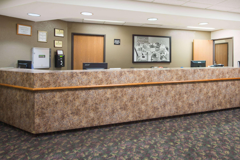 Public Area 2, Super 8 by Wyndham Iola KS, Allen