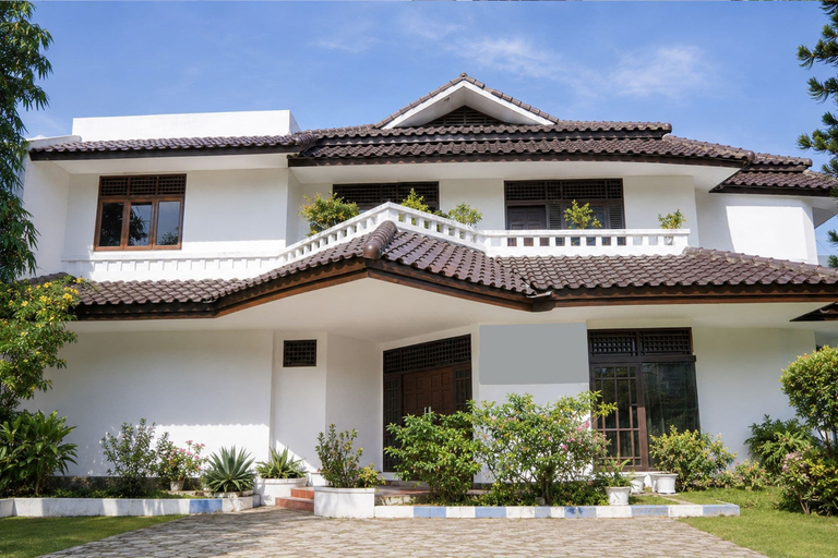 Front of property 3, Hotel O near Pantai Padang formerly Bou, Padang