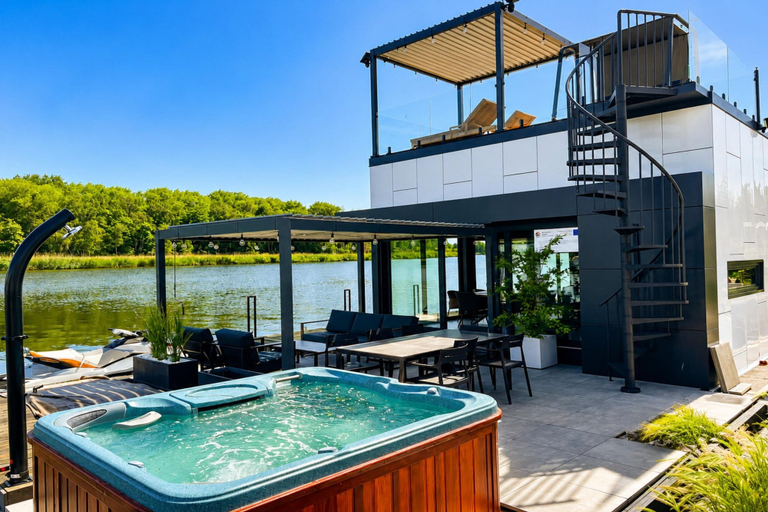 Primary image, Comfortable House on the Water With a Jacuzzi, Kamień