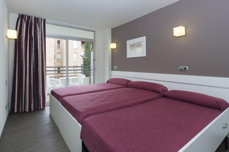 Others 2, Med Playa Aparthotel Esmeraldas, Girona