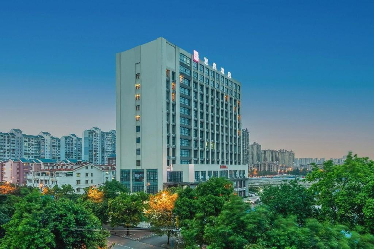 Exterior & Views 1, Echarm Hotel Liuzhou Liunan Wanda Plaza, Liuzhou