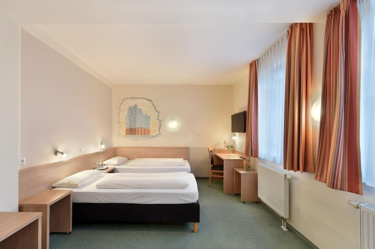 Bedroom, meinHotel, Hamburg