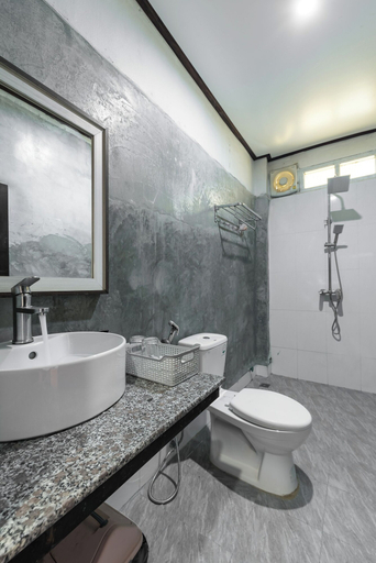 Bathroom 3, Vang Vieng Charming Boutique Hotel, Vangvieng
