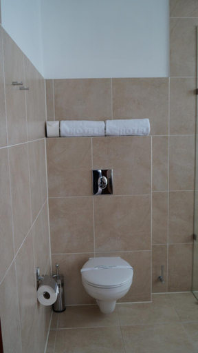 Bathroom 4, Hotel Rejs, Słupsk