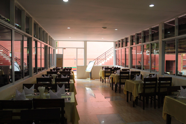 Food & Drinks 4, Law Ka Thit Sar, Myingyan